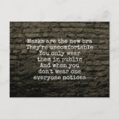 マスクは新しいブラのジョークのレンガの壁である ポストカード (正面)