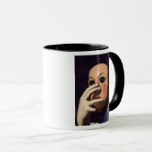 マスクを持つ女性 マグカップ (正面右)