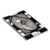 マスクアートワーク内の女性(ノートブック) ノートブック (右側)