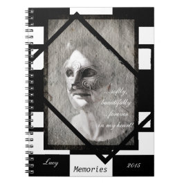 マスクアートワーク内の女性（ノートブック） ノートブック