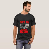マスクトックとbooktokの本の読み過ぎにハマる女性 tシャツ (正面フル)