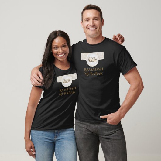 マスジッド付きのイード・ムバラク・カード Tシャツ (ユニセックス)