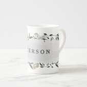 マスタードとオリーブの水色のパーソナライズされた葉 ボーンチャイナマグカップ (正面右)