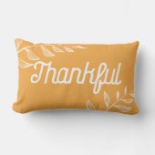 マスタードイエローサンクフル&賛美レトロタイポグラフィ ランバークッション (正面)