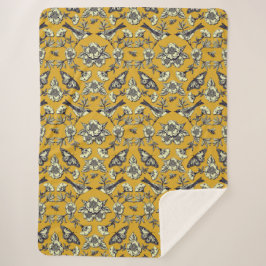 マスタードイエロー&ネイビー鳥、蝶と花 シェルパブランケット