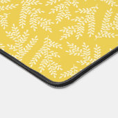 マスタードモダンイエローフローラ離れパターン デスクマット (コーナー)
