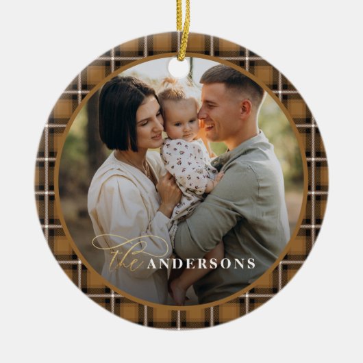 マスタード伝統的タータンチェックパーソナライズされたクリスマス セラミックオーナメント (正面)