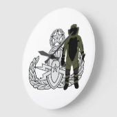 マスターEODの爆弾のスーツ ラージ壁時計 (傾斜)