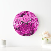 マゼンかわいらしタピンクローズフラワーブーケ ラージ壁時計 (ホーム)