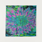 マゼンサイケデリックタ、アクア、ライムグリーンダリア タペストリー (正面(横))