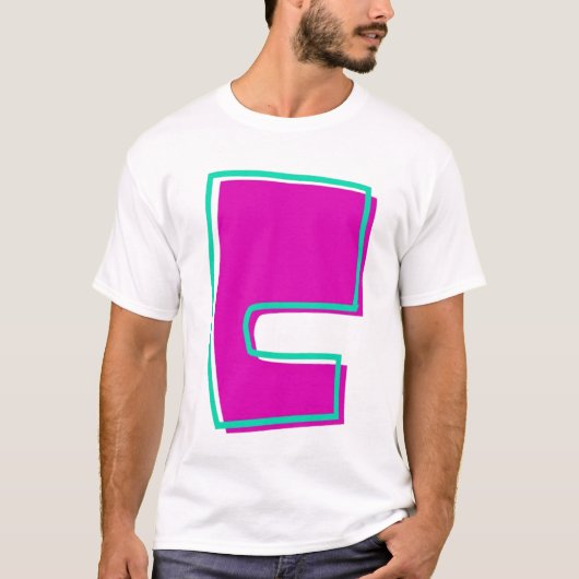 マゼンスタイリッシュタおよびティール(緑がかった色)文字C Tシャツ (正面)