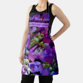 マゼンタパープルブルーイエローアジサイ花、母 エプロン (インサイチュ)