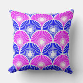 マゼンタピンクブルー中国の半円波パターン クッション (正面)