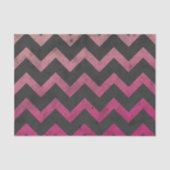 マゼンタピンクレッドグラデーションダークグレーシェブロンパターン 薄葉紙 (正面)