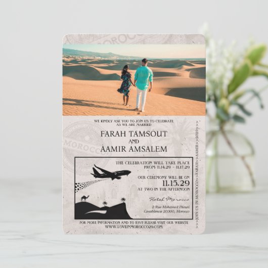 マゼンタピンクロモコパスポート結婚式招待状 招待状 (スタンド正面)