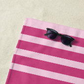 マゼンタピンク女子会旅行 ベストフレンド名 ビーチタオル (インサイチュ)