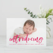 マゼンタモダンの台本の導入写真誕生 案内状 (スタンド正面)