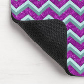 マゼンタ箔およびティール(緑がかった色)ジグザグパターン マウスパッド (コーナー)