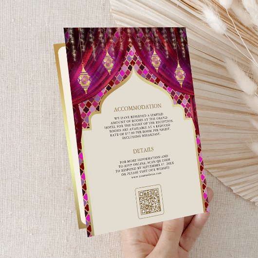 マゼンタ金ゴールドフローラカーテンインディアンヒンドー結婚ズ 招待状