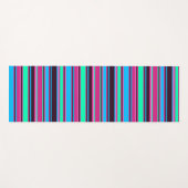 マゼンタ、アクア、ブルーストライプのヨガマット ヨガマット (正面(横))
