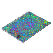 マゼンタ、ブルー、および海泡グリーンレトロ渦巻き ノートブック (左側)