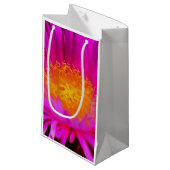 マゼン芸術的タピンクアスター花フローラアート スモールペーパーバッグ (正面アングル)