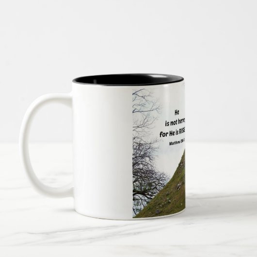 マタイによる福音書第28章6節は彼は来ない。彼は立ち上がったからである。 ツートーンマグカップ (左)