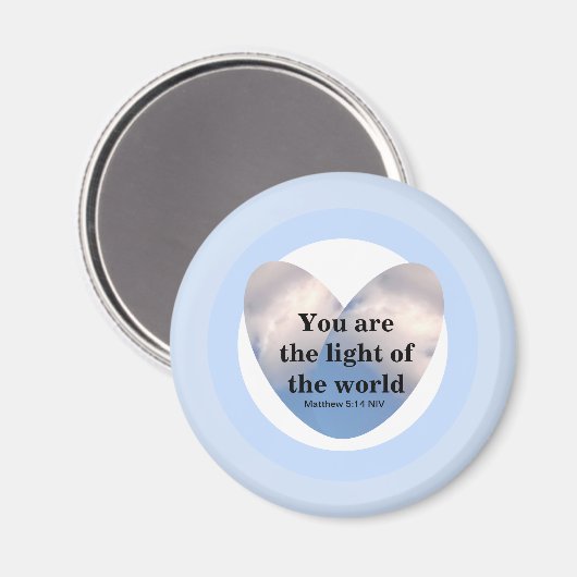 マタイ5:14あなたは世界のハートの光である マグネット (正面/裏面)
