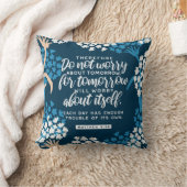 マタイ6:34聖書の節 クッション (ブランケット)