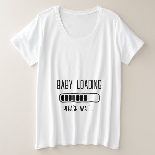マタニティ 赤ちゃんロード中 お待ちください プラスサイズTシャツ (デザイン正面)