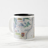 マダガスカルおよび東のアフリカの海岸線 ツートーンマグカップ (正面左)