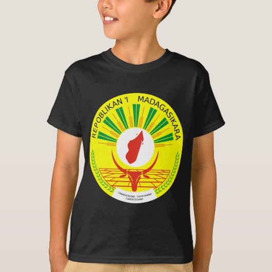 マダガスカルの紋章付き外衣 Tシャツ (正面)