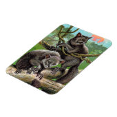 マダガスカルヴィンテージの木の中の2つのAye-Ayes マグネット (左側)