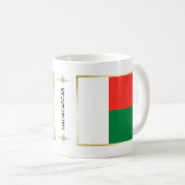 マダガスカル国旗+地図マグカップ コーヒーマグカップ (正面右)