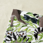 マダガスカル熱帯密林のリングや輪尾のレムルス ビーチタオル (インサイチュ)