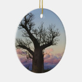 マダガスカル，トリアラ，ベレンティ，バオバブの木々 セラミックオーナメント (右)