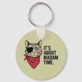 マダムタイムプレジデント2024カマラハリスDNCラリー キーホルダー (正面)