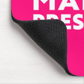 マダム社長モダンタイポグラフィホワイトホットピンク マウスパッド (コーナー)