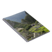 マチュ·ピチュペルーのインカ市の遺跡。2 ノートブック (右側)