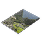 マチュ·ピチュペルーのインカ市の遺跡。2 ノートブック (左側)