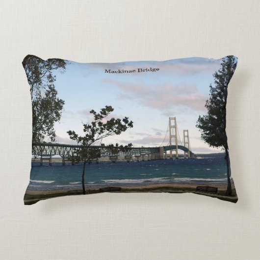マッキナックブリッジのアクセント枕 アクセントクッション (正面)