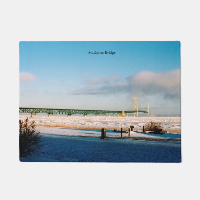 マッキナックブリッジマッキノーシティウィンタードアマット ドアマット (正面)