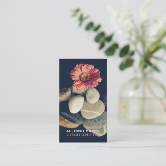 マッサージアロマセラピー美しいサロンエステティシャン 名刺 (スタンド正面)