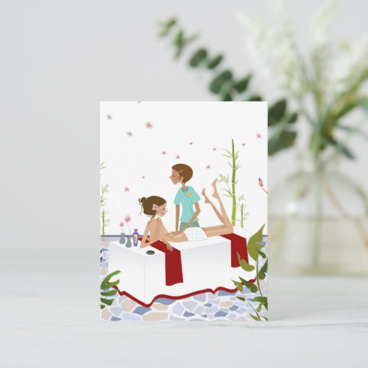 マッサージセラピストで女性をマッサージする ポストカード (スタンド正面)