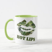 マッシュの熱い唇 マグカップ (左)