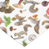 マッシュルームのテーブルクロスのリス テーブルクロス (アングル)