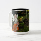 マッシュルームの妖精デザイン2マグカップ ツートーンマグカップ (正面左)