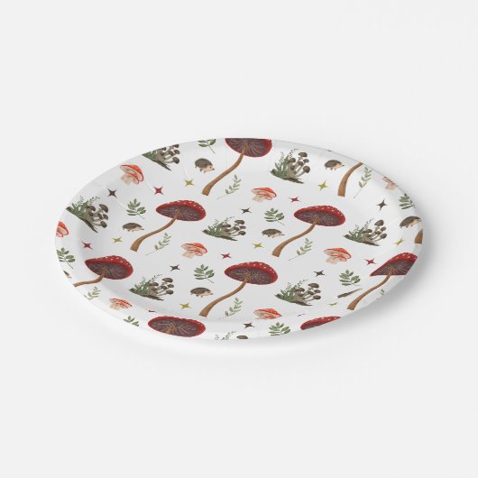 マッシュルームウッドランドフォレストフェアリーパターンコテージコア ペーパープレート (アングル)