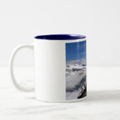 マッターホルン山およびGornergratの場所 ツートーンマグカップ (左)