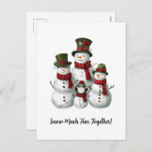 マッチする帽子とスカーフの愛らしい雪だるまファミリー シーズンポストカード (正面/裏面)
